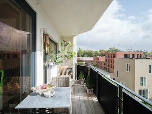 Ruim en instapklaar stadsappartement (163 m²) met zonnige terrassen nabij de Coupure