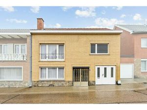 Te renoveren woning met garage op 4a30 te Zussen