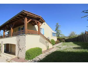 Vente maison 4 pièces 140 m² à Sauzet (46140)  220 000 €