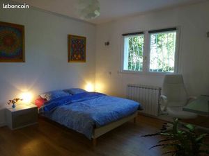 Studio meublé indépendant  22m2  dans villa