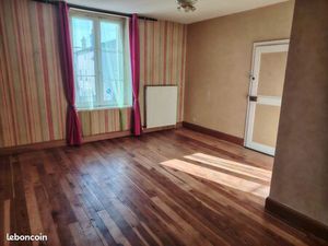 Loue appartement F3 Charmes