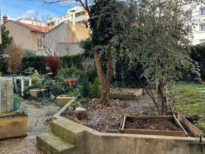 Loue T1 meublé 30 m2 avec jardin privatif