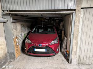 Box parking sécurisé à louer