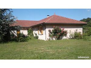 Maison à louer à la campagne
