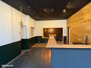 Local commercial Douai