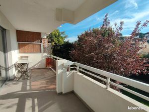 T2 meublé longue durée  parking