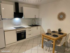 T2 Meublé - 04190 Les Mees