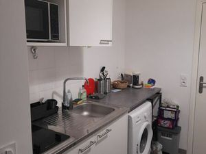 Beau studio dernier étage à la Marina