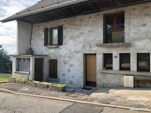 Appartement dans maison