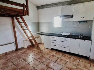 Urgent- Super studio avec belle terrasse et mezzanine
