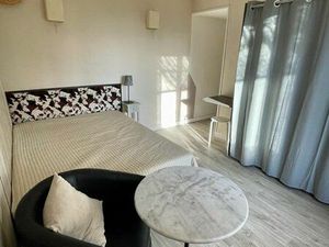 Studio meublé 1 5P avec terrasse privative et parking