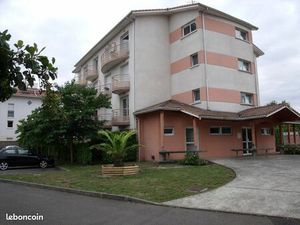 Studio meublé proche Lycée H. Tazieff