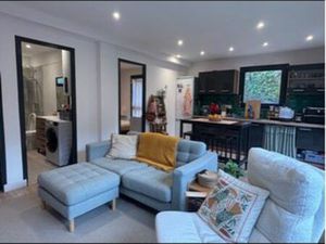 3 pièces ensoleillé