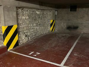 Location parking Paris 18 - 110 rue Lamarch