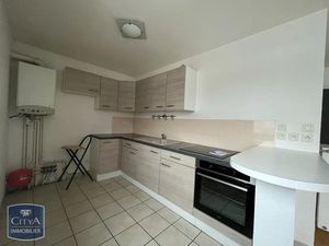 Appartement à louer 2 pièces 44.75 m² - Belfort (90) - 540€