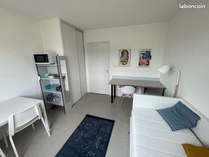 Loue studio chantrerie 17m2