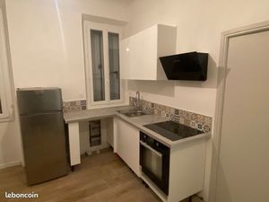 Location T2 meublé PEYNIER