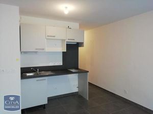 Location Appartement 1 pièce 25m² LORMONT 33310