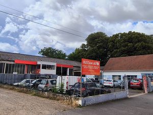 Garage Auto + terrain constructible