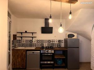 Maison de village - MEUBLÉE