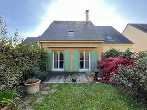 Vente maison à Port-en-Bessin-Huppain (14520)  235 400 €