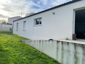 Vente maison 4 pièces 102 m² Beurlay (17250)