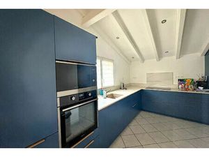 Vente maison 6 pièces  170.00m²  Aimargues