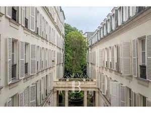 Appartement à vendre 5 Pièces 148 m2 Paris 7 - 2 700 000 &#8364;