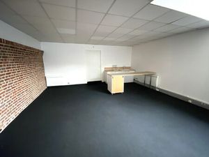 Location Local Professionnel 105m²