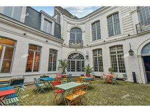 Location Local Professionnel 1 168m²