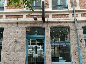 Location Local Professionnel 400m²