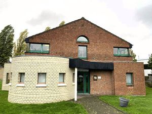 Location Local Professionnel 116m²