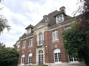 Location Local Professionnel 720m²