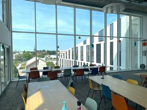 Location Local Professionnel 1 203m²