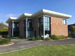 Location Local Professionnel 400m²