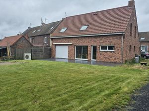 Location Maison 4 pièces 129m² COUTICHES 59310