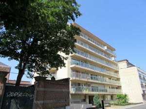 Lichtrijke studio met terras te huur in Leuven centrum!