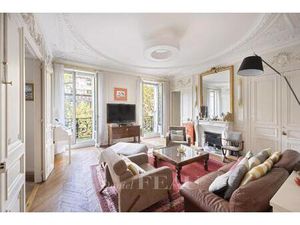 Paris IVe : Boulevard du Palais