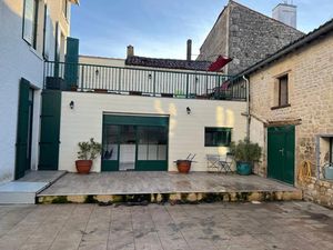 Vente maison 6 pièces 194 m² à Aulnay (17470)  299 500 €