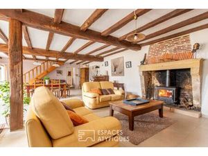 Grande maison de charme avec ateliers d'artistes