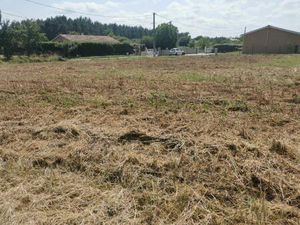 Terrain à bâtir à Cauvignac (33690)