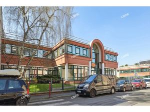 Achat Local Professionnel 1 049m²