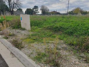 Terrain à bâtir à Saint-André-de-Cubzac (33240)