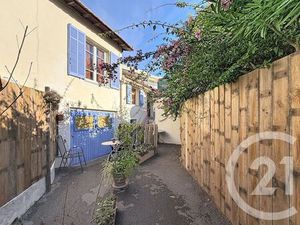 Maison à louer - 2 pièces - 32 74 m2 - Antibes - 06 - PROVENCE-ALPES-COTE-D-AZUR