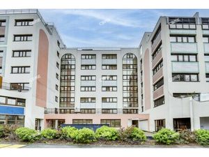 Location Local Professionnel 1 148m²