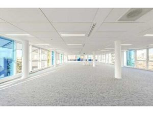 Location Local Professionnel 1 345m² VELIZY VILLACOUBLAY 78140