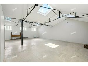 Location Local Professionnel 176m²