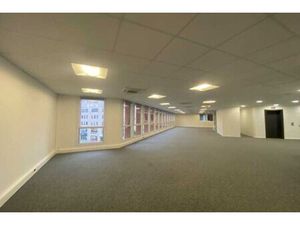 Location Local Professionnel 1 152m²