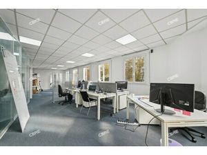 Location Local Professionnel 140m²