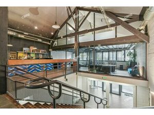 Location Local Professionnel 444m²